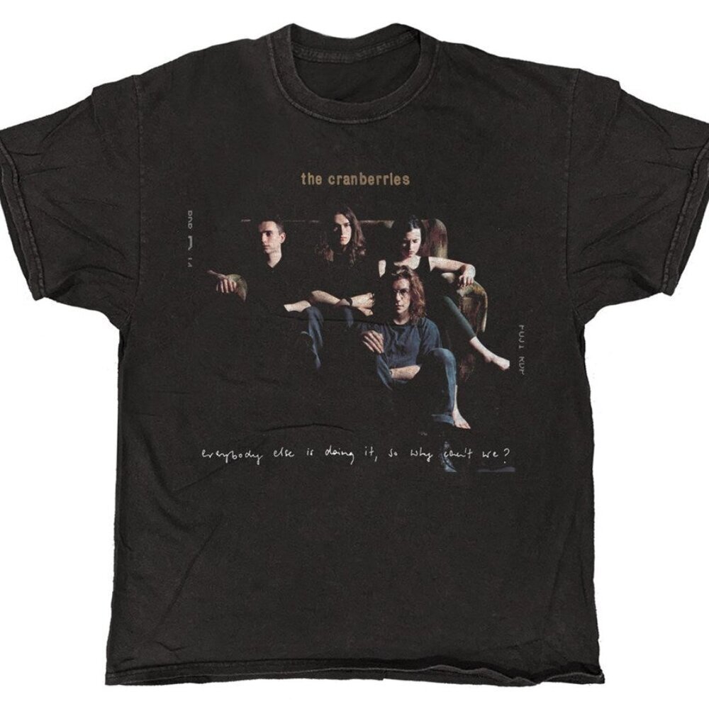 The Cranberries Everybody Else Is Doing It Retro Style Graphic Unisex T-Shirt
